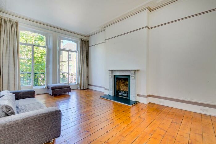1 Bedroom Flat To Rent In Redcliffe Gardens, SW10