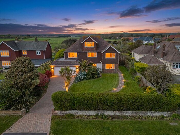 5 Bedroom Detached House For Sale In Coastal Road, East Preston, BN16