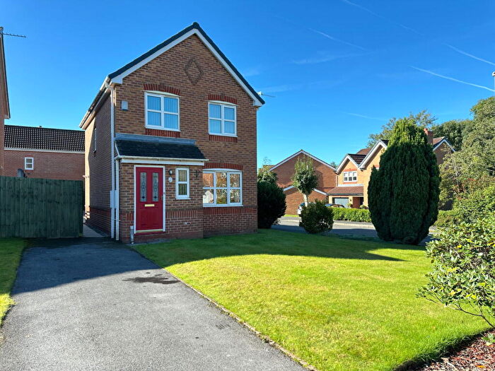 3 Bedroom Detached House For Sale In Cavendish Way, Royton, Oldham, OL2
