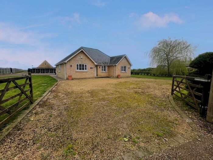 3 Bedroom Detached Bungalow To Rent In Barcham Road, Soham, CB7