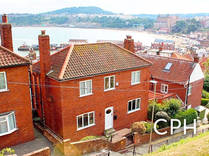 3 Bedroom Detached House For Sale In Castle Gardens, Scarborough, YO11