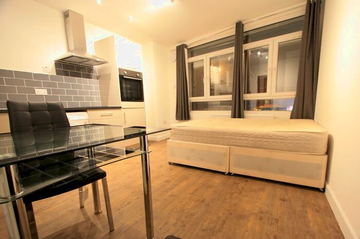 Studio To Rent In Lewisham High Street, Lewisham, SE13