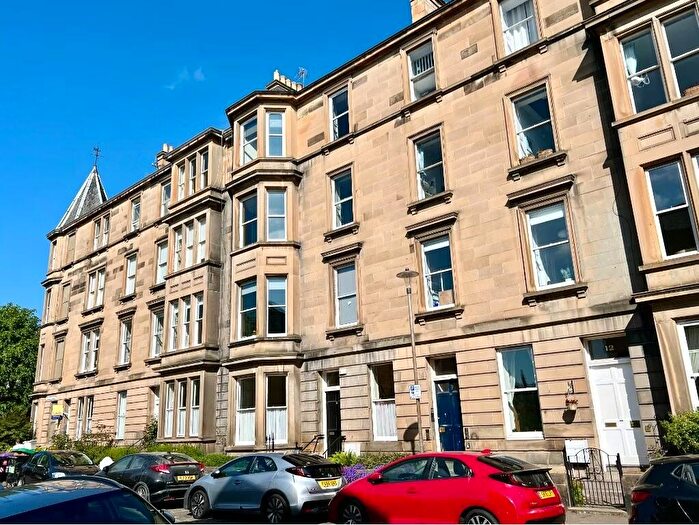 5 Bedroom Flat To Rent In Fountainhall Road, Edinburgh, Midlothian, EH9