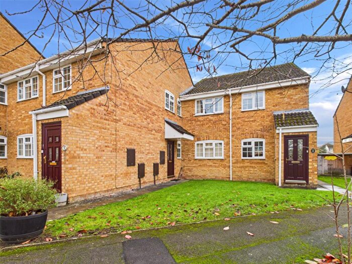 2 Bedroom Maisonette To Rent In Carters Orchard, Quedgeley, Gloucester, Gloucestershire, GL2