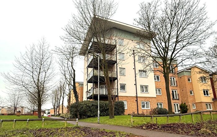 2 Bedroom Flat For Sale In Newstead Way, Harlow, CM20