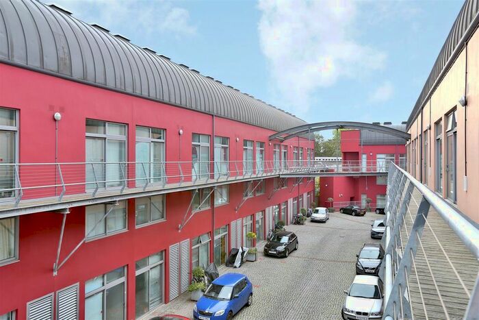 2 Bedroom Flat To Rent In Piano Lane, Carysfort Road, London, N16