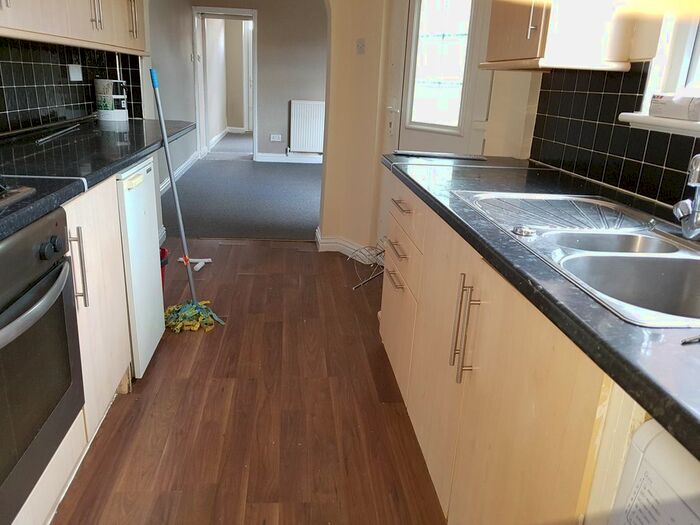 2 Bedroom Terraced House To Rent In Rawmarsh Hill, Parkgate, Rotherham, S62