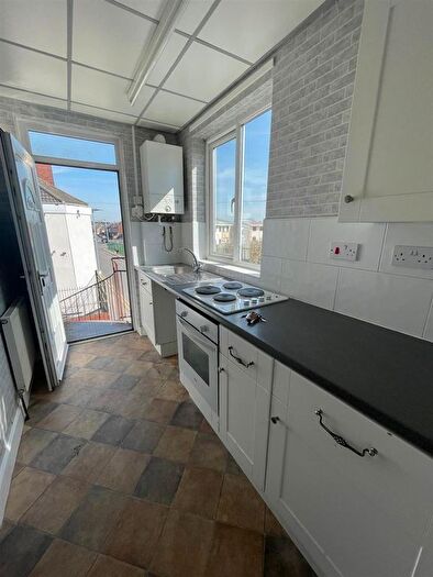 1 Bedroom Flat To Rent In Station Lane, Featherstone, WF7