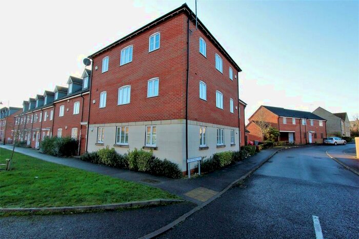 2 Bedroom Flat To Rent In The Pollards, Bourne, PE10