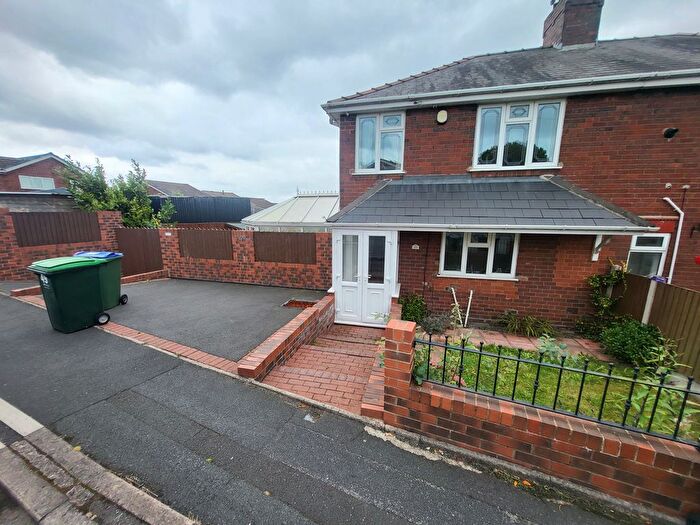 3 Bedroom Property To Rent In Newhall Road, Rowley Regis, B65