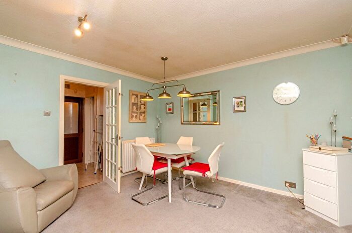 4 Bedroom Bungalow For Sale In Middleton Road, Streetly, Sutton Coldfield, B74