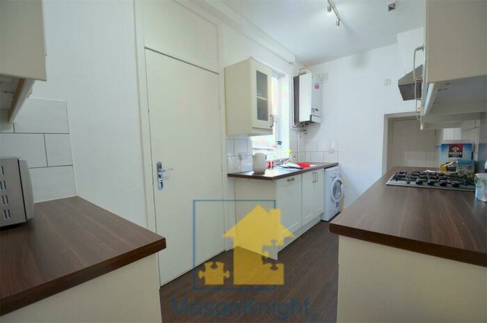 5 Bedroom Terraced House To Rent In / Academic Year Double Bedroom House, Bathrooms, Manilla Road, Selly Oak, Free Ultrafast M Broadband, B29