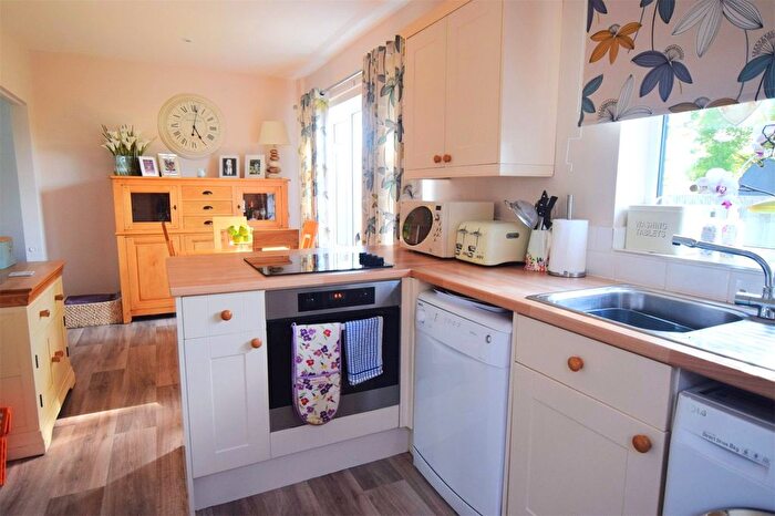 3 Bedroom Semi-Detached House To Rent In Longmead Way, Taunton, Somerset, TA1