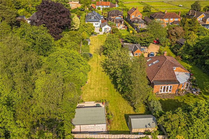 4 Bedroom Bungalow For Sale In Bucks Hill, Chipperfield, Kings Langley, Hertfordshire, WD4