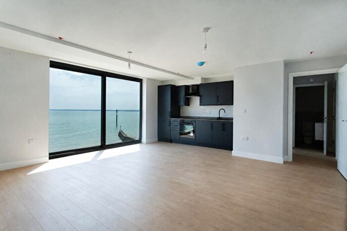 2 Bedroom Flat For Sale In Western Undercliff, Royal Harbour Approach, Ramsgate, Kent, CT11
