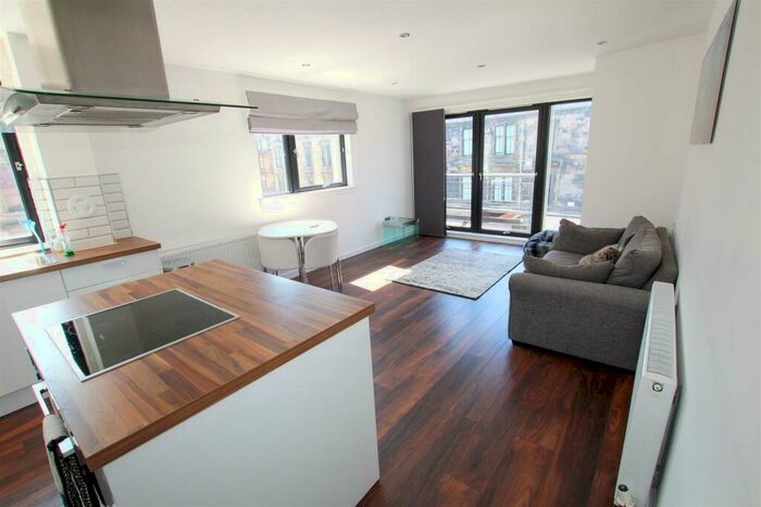 2 Bedroom Flat To Rent In Cresswell Street, Glasgow, G12