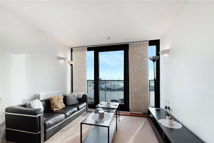 1 Bedroom Flat To Rent In Blackwall Way, London, E14