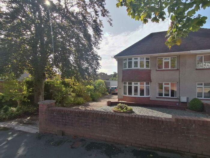 4 Bedroom House To Rent In Wimmerfield Avenue, Killay, SA2