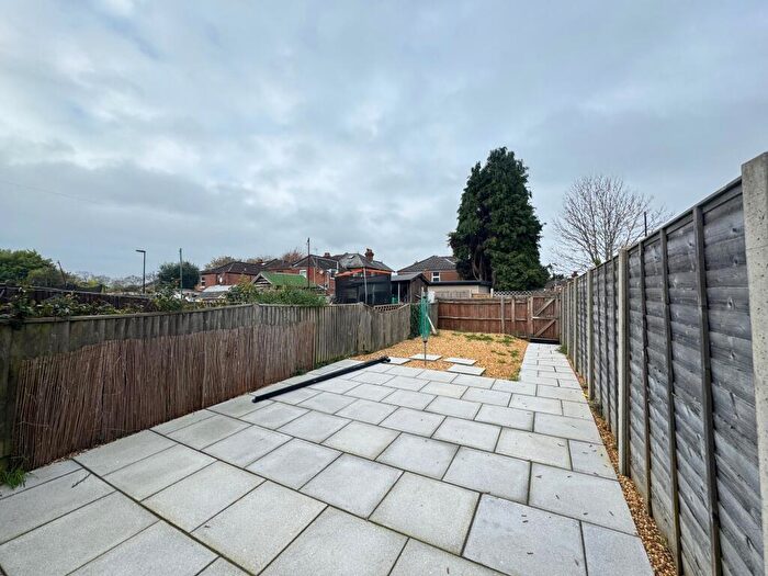 3 Bedroom Terraced House To Rent In Cecil Avenue, SO16