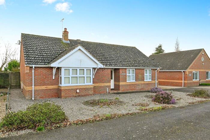 3 Bedroom Detached Bungalow For Sale In Greenwich Close, Downham Market, PE38