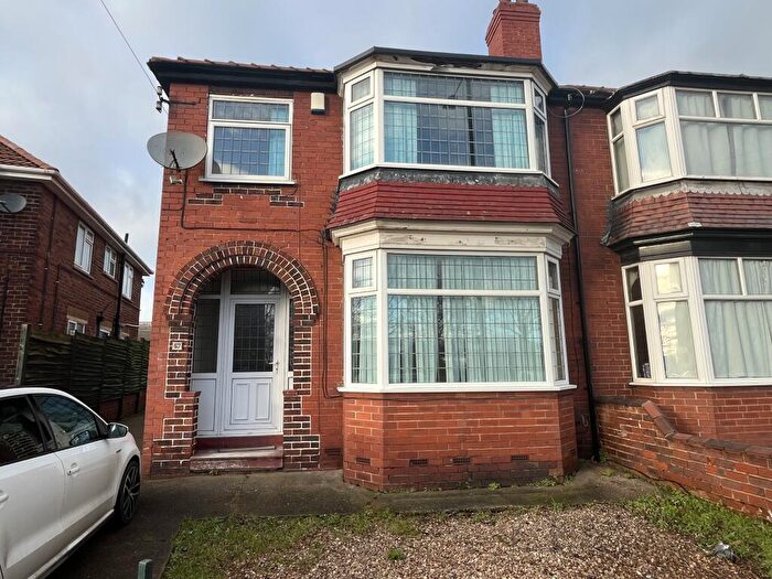 3 Bedroom House To Rent In Armthorpe Road, Doncaster, DN2