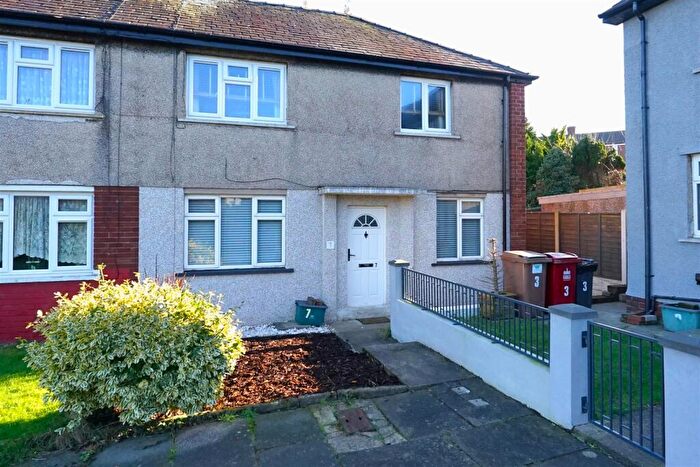 1 Bedroom Flat For Sale In Redwater Gardens, Barrow-In-Furness, LA13