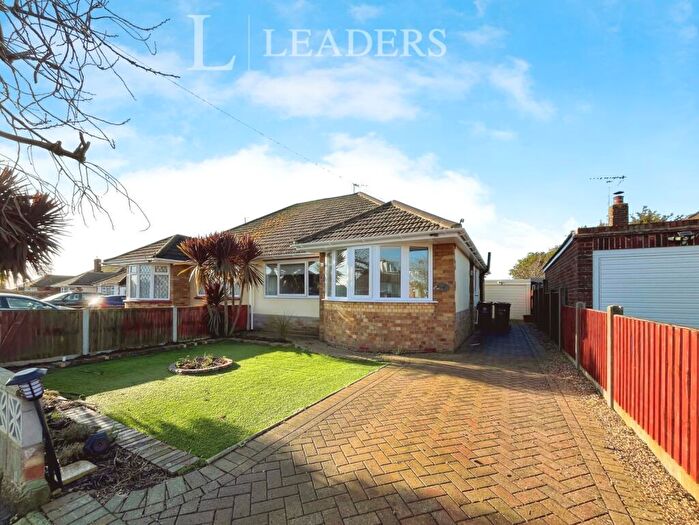2 Bedroom Bungalow To Rent In Tudor Green, Jaywick, Clacton-on-Sea, CO15