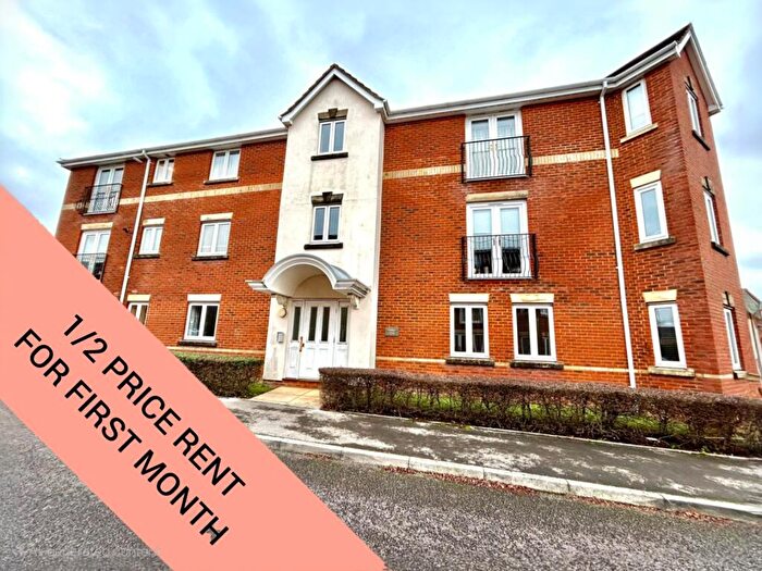 2 Bedroom Flat To Rent In Solomon Way, Poole, BH15
