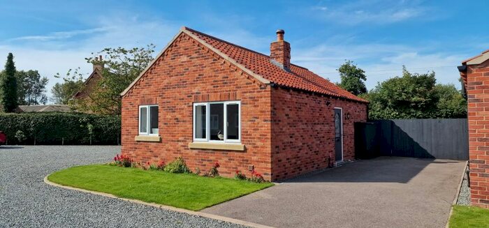 2 Bedroom Bungalow For Sale In Sands Lane, Barmston, Driffield, East Riding Of Yorkshi, YO25