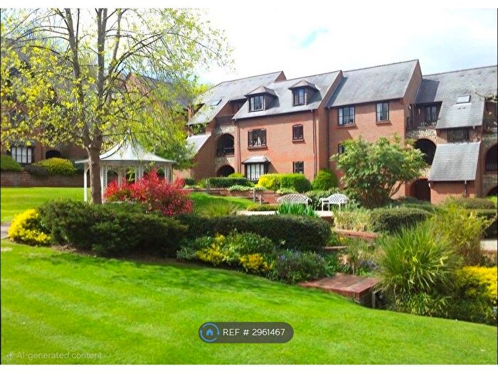1 Bedroom Flat To Rent In Dolphin Court, High Wycombe, HP11