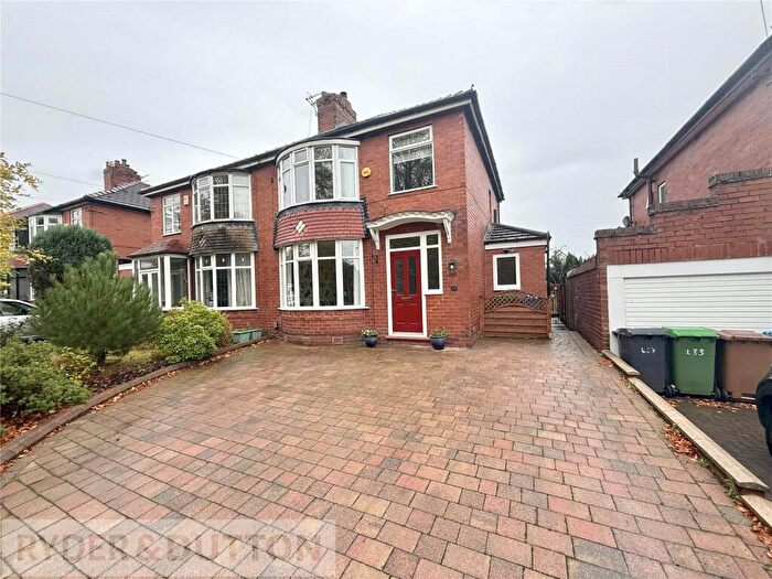 3 Bedroom Semi-Detached House To Rent In Burnley Lane, Chadderton, Oldham, Greater Manchester, OL9
