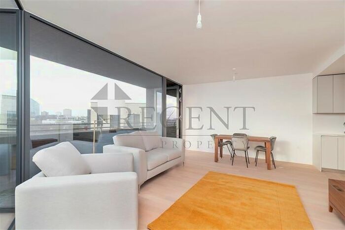 2 Bedroom Flat To Rent In Mono Tower, Penn Street, N1