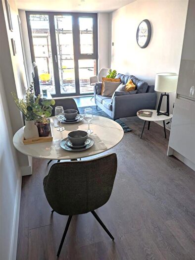 1 Bedroom Flat To Rent In Jesse Hartley Way, Liverpool, L3