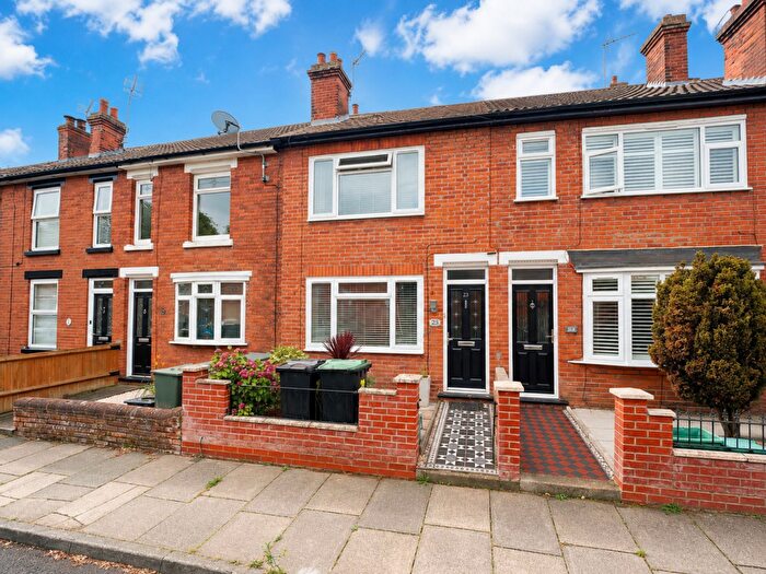 3 Bedroom Terraced House For Sale In Beche Road, Colchester, CO2