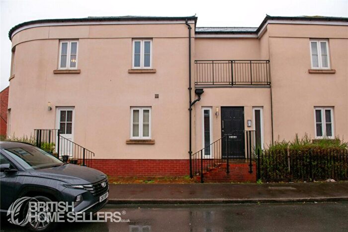 1 Bedroom Apartment For Sale In Orchard Mead, Waterlooville, Hampshire, PO7