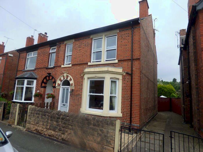 3 Bedroom Semi-Detached House To Rent In Charlton Avenue, Long Eaton, NG10
