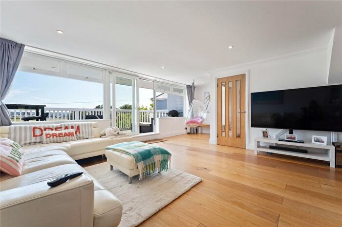 5 Bedroom Detached House For Sale In Whitecliff Road, Poole, Dorset, BH14