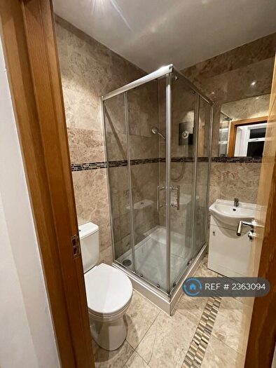 1 Bedroom Flat To Rent In Lower Addiscombe Road, Croydon, CR0