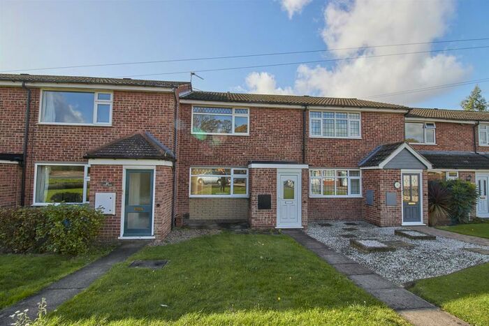 2 Bedroom Terraced House To Rent In Ashby Road, Hinckley, LE10