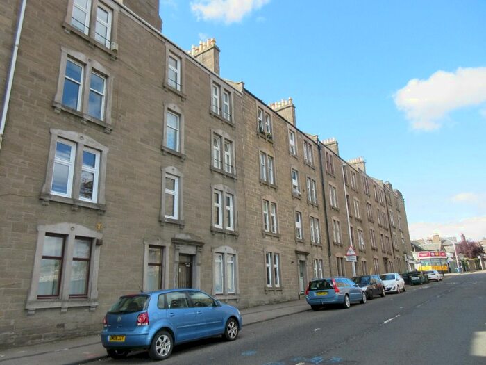 1 Bedroom Flat To Rent In Blackness Road, West End, Dundee, DD2