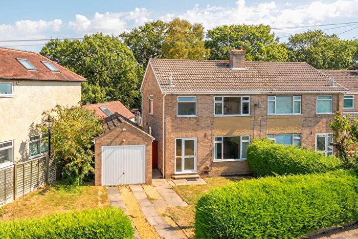 3 Bedroom Semi-Detached House For Sale In Wayside Grove, Harrogate, HG2