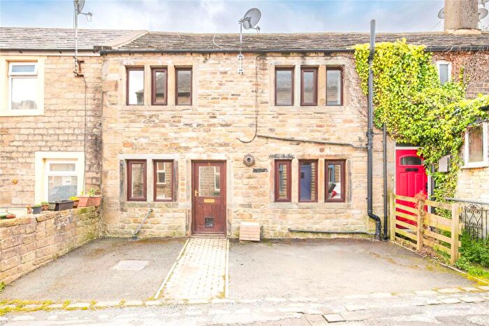 3 Bedroom Terraced House For Sale In Oliver Lane, Marsden, Huddersfield, HD7
