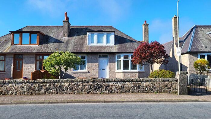 4 Bedroom Semi-Detached House For Sale In Seabank Road, Nairn, IV12