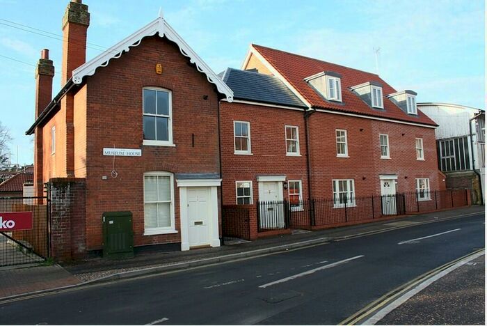 1 Bedroom Apartment To Rent In Minstergate, Thetford, IP24