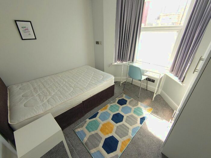 6 Bedroom Terraced House To Rent In Albert Edward Road, Kensington, Liverpool, L7