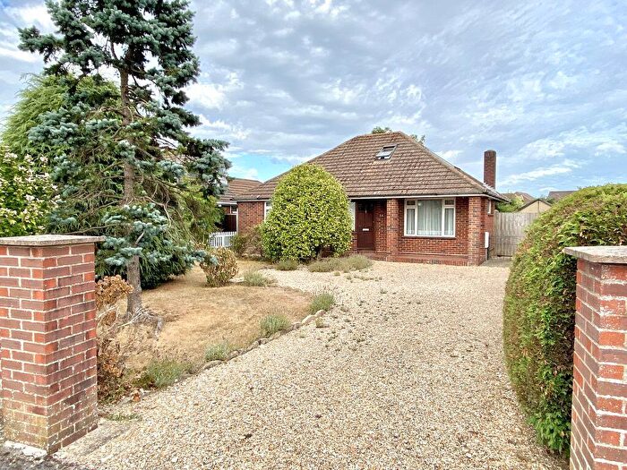 3 Bedroom Detached Bungalow For Sale In Cyprus Road, Titchfield Common, PO14