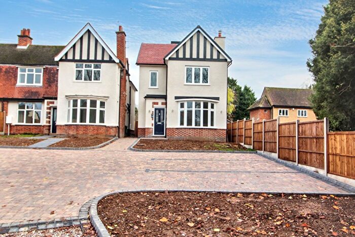 4 Bedroom Detached House For Sale In Leicester Road, Glen Parva, Leicester, LE2