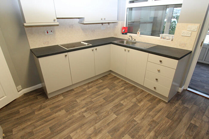 2 Bedroom Bungalow To Rent In Allt Goch, Trefnant, St. Asaph, Denbighshire, LL17