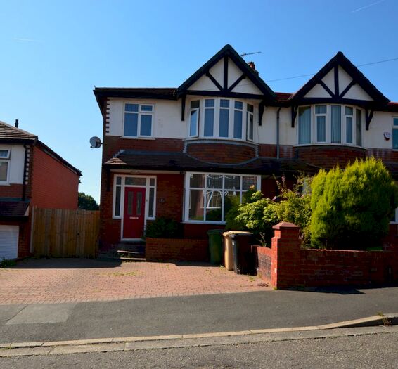 3 Bedroom Semi-Detached House To Rent In Stonyhurst Avenue, Bolton, BL1