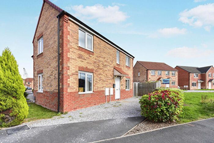 3 Bedroom Semi-Detached House For Sale In Perrot Court, Kilnhurst, Mexborough, S64